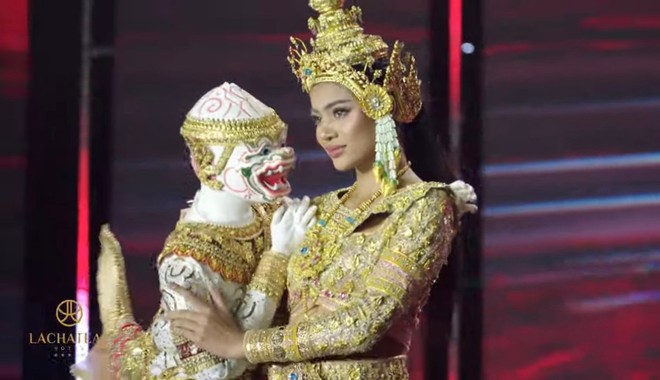 Mai Ngô dùng chiêu khi diễn áo tắm ở bán kết Miss Charm- Ảnh 18. Mai Ngô dùng chiêu khi diễn áo tắm ở bán kết Miss Charm- Ảnh 18.