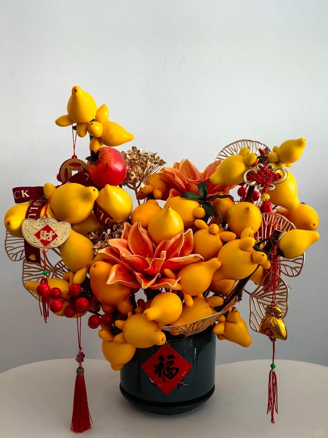 "Cây tài lộc" ít người biết: Quả vàng óng 5 múi, chưng Tết 2026 mang ý nghĩa "ngũ phúc lâm môn", tiền vào như nước- Ảnh 2. "Cây tài lộc" ít người biết: Quả vàng óng 5 múi, chưng Tết 2026 mang ý nghĩa "ngũ phúc lâm môn", tiền vào như nước- Ảnh 2.