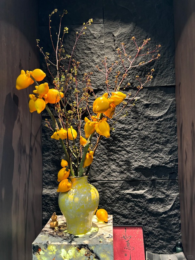 "Cây tài lộc" ít người biết: Quả vàng óng 5 múi, chưng Tết 2026 mang ý nghĩa "ngũ phúc lâm môn", tiền vào như nước- Ảnh 10. "Cây tài lộc" ít người biết: Quả vàng óng 5 múi, chưng Tết 2026 mang ý nghĩa "ngũ phúc lâm môn", tiền vào như nước- Ảnh 10.