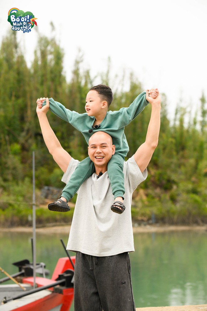 Con gái Phan Đinh Tùng: Mới 12 tuổi đã giành giải Nhất cuộc thi vẽ, tác phẩm được trưng bày tại bảo tàng danh giá nhất hành tinh- Ảnh 13. Con gái Phan Đinh Tùng: Mới 12 tuổi đã giành giải Nhất cuộc thi vẽ, tác phẩm được trưng bày tại bảo tàng danh giá nhất hành tinh- Ảnh 13.