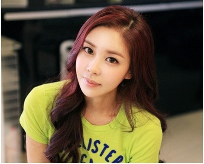 Cô gái vô danh khiến cả showbiz sững sờ với màn "vịt hoá thiên nga" thành mỹ nhân đẹp như búp bê- Ảnh 7.