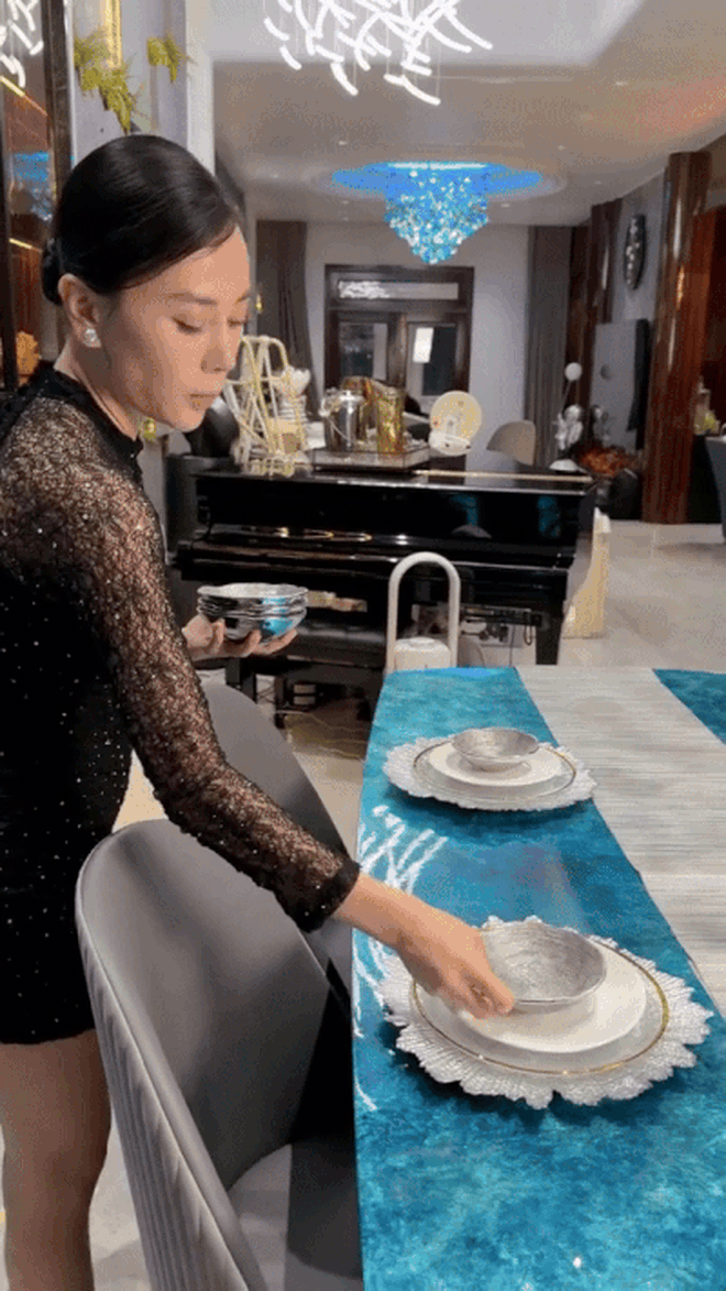 Chưa ai qua được Phương Oanh khoản này?- Ảnh 8. Chưa ai qua được Phương Oanh khoản này?- Ảnh 8.