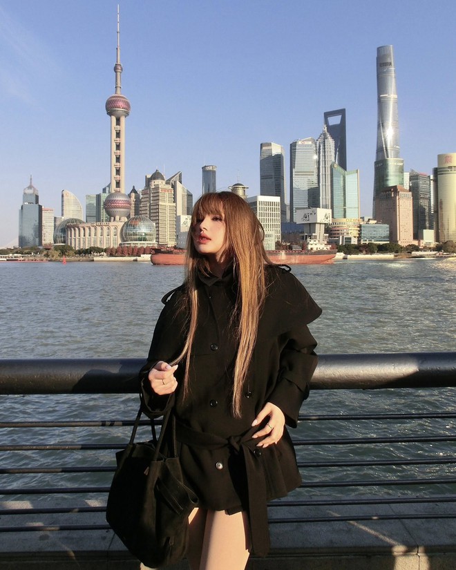 Vắng Gil Lê, Xoài Non biến thành Lisa lúc nào không hay- Ảnh 10. Vắng Gil Lê, Xoài Non biến thành Lisa lúc nào không hay- Ảnh 10.