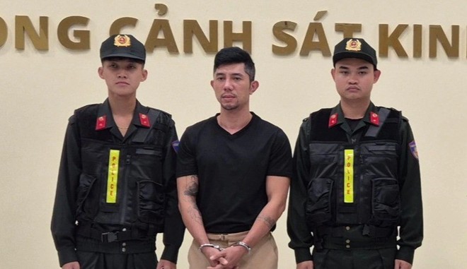 Một năm bão tố của Trương Ngọc Ánh, Thùy Tiên- Ảnh 6. Một năm bão tố của Trương Ngọc Ánh, Thùy Tiên- Ảnh 6.