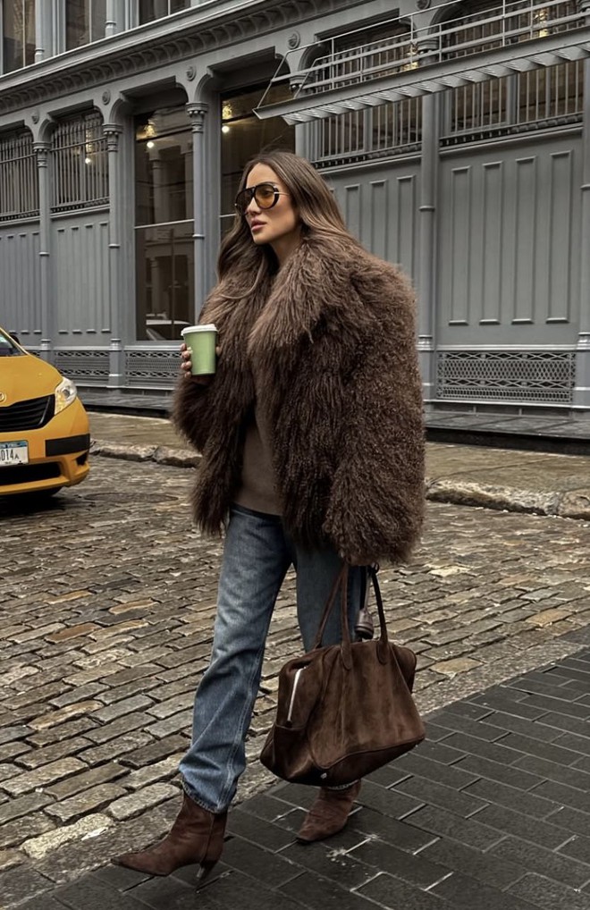 Vẫn kịp để bạn mặc hết 6 trends áo khoác đẹp nhất năm 2025- Ảnh 12. Vẫn kịp để bạn mặc hết 6 trends áo khoác đẹp nhất năm 2025- Ảnh 12.