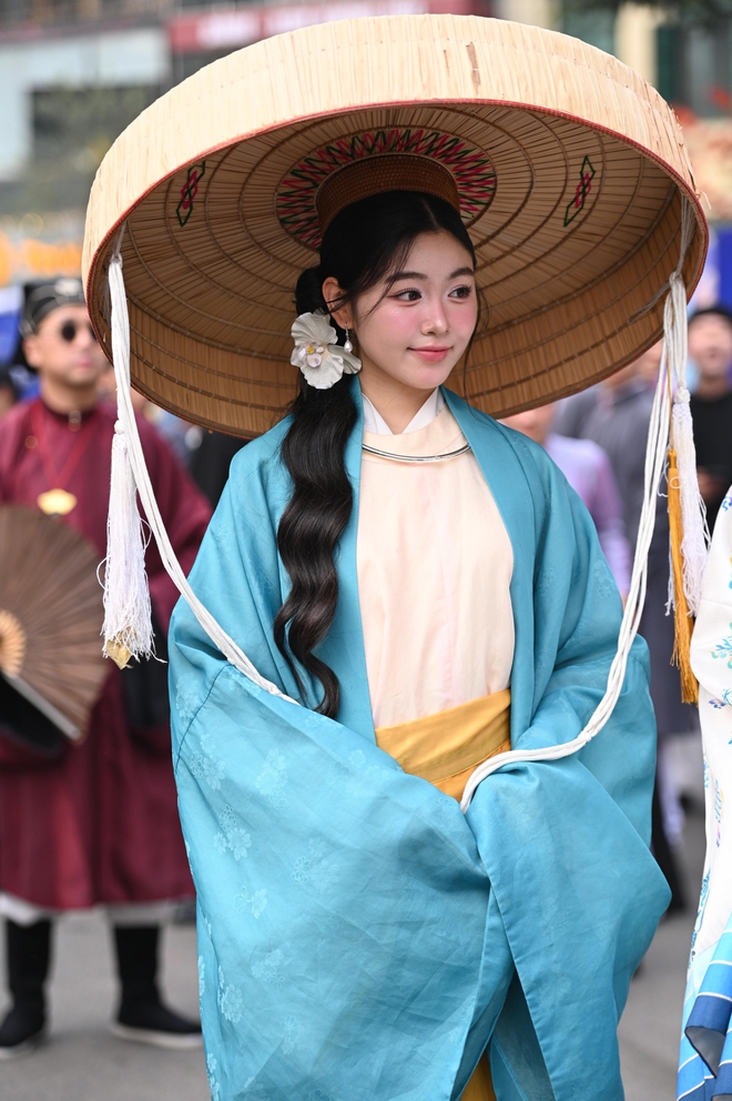 Không thể chê Lọ Lem- Ảnh 3. Không thể chê Lọ Lem- Ảnh 3.