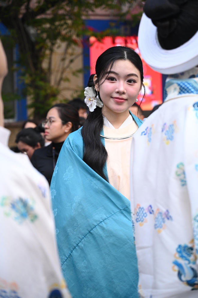 Không thể chê Lọ Lem- Ảnh 5. Không thể chê Lọ Lem- Ảnh 5.