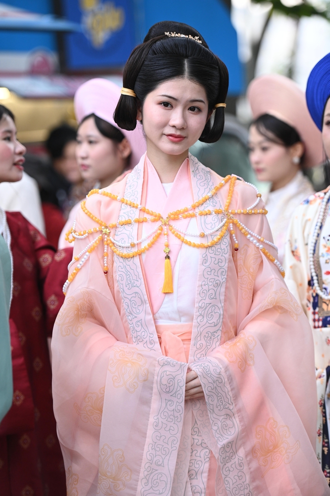 Không thể chê Lọ Lem- Ảnh 14. Không thể chê Lọ Lem- Ảnh 14.