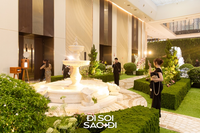 Trọn vẹn siêu lễ cưới của Tiên Nguyễn và chồng gốc Dubai: Dâu rể gấp đôi visual, gia đình tỷ phú đến dàn khách mời "quá vuýp"!- Ảnh 32. Trọn vẹn siêu lễ cưới của Tiên Nguyễn và chồng gốc Dubai: Dâu rể gấp đôi visual, gia đình tỷ phú đến dàn khách mời "quá vuýp"!- Ảnh 32.