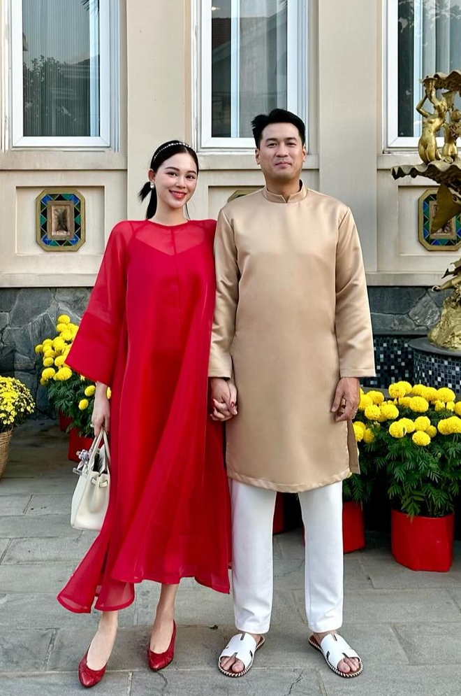 Gu túi hiệu "mỗi nhà một vẻ" của 4 dâu hào môn hot nhất Việt Nam- Ảnh 6.