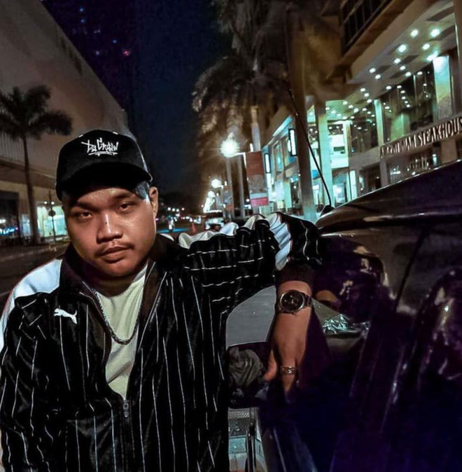 &Aacute; qu&acirc;n Rap Việt bị tung đ&ograve;n ch&iacute; mạng- Ảnh 2.