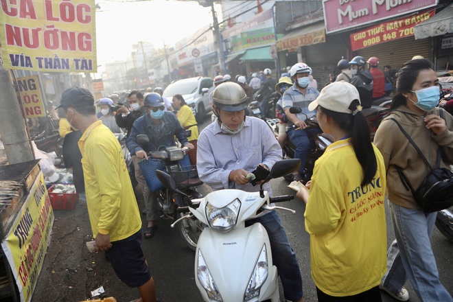 Không chỉ tiệm vàng, đây là con phố tại Sài Gòn được "Thần Tài" gọi tên trong ngày hôm nay!- Ảnh 12.