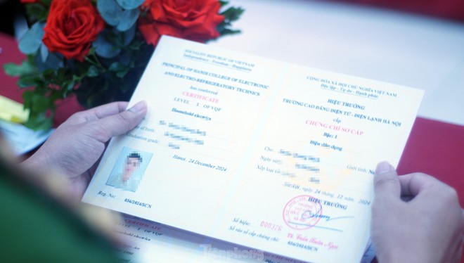 Công an Hà Nội công bố Quyết định đặc xá cho 139 phạm nhân dịp 30/4- Ảnh 14.