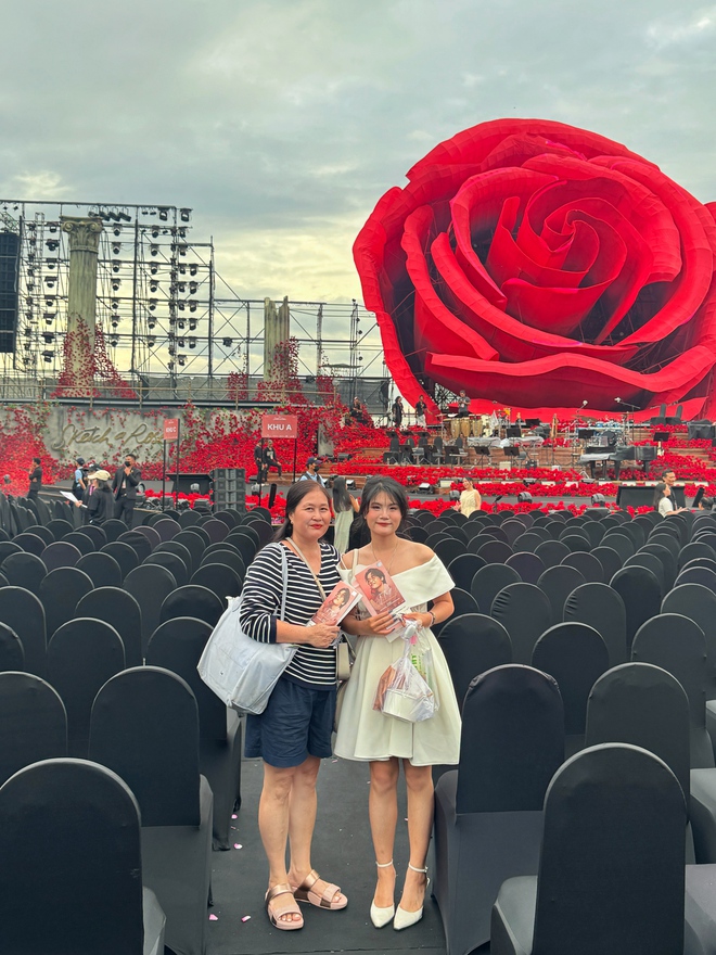 Khi mẹ con cùng "tần số": Tâm sự chuyện thất tình, rủ nhau đi concert- Ảnh 3.