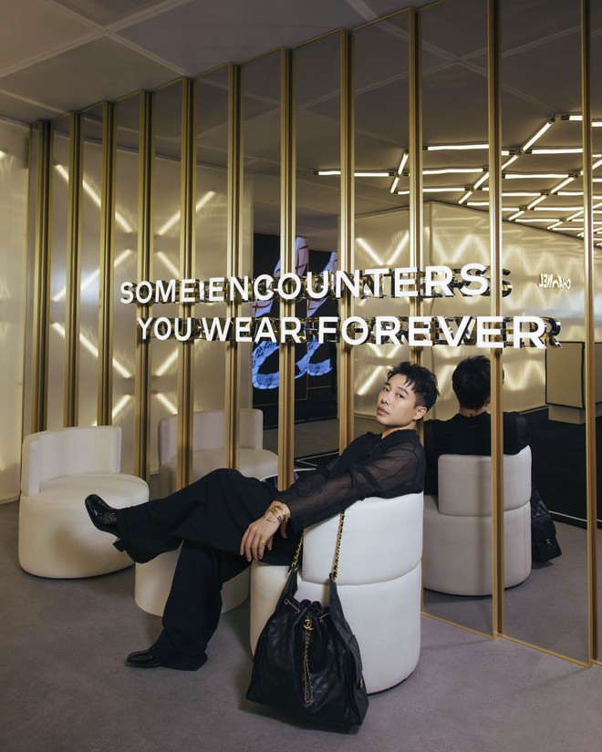 Sau "concert Jennie" ở phố đi bộ, Chanel mở đại tiệc với dàn khách đỉnh: Phương Ly, Wren Evans và còn ai nữa?- Ảnh 19. Sau "concert Jennie" ở phố đi bộ, Chanel mở đại tiệc với dàn khách đỉnh: Phương Ly, Wren Evans và còn ai nữa?- Ảnh 19.