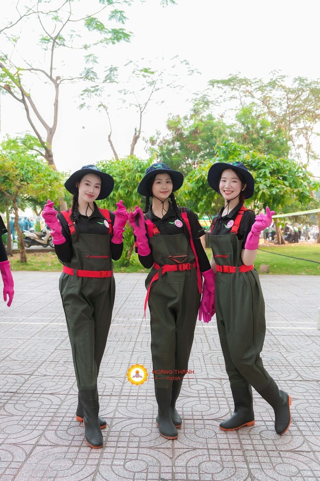 Cô gái được ví như búp bê vào chung kết Hoa hậu Việt Nam- Ảnh 7.
