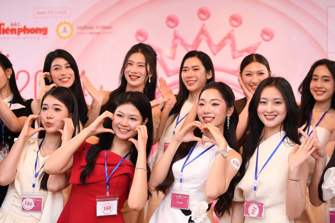 Cô gái được ví như búp bê vào chung kết Hoa hậu Việt Nam- Ảnh 4.