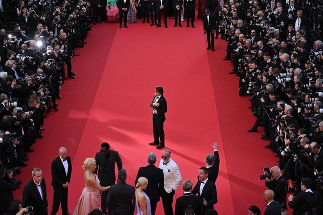 Tom Cruise tình tứ với người cũ, Leonardo Dicaprio gây bất ngờ ở Cannes- Ảnh 4.