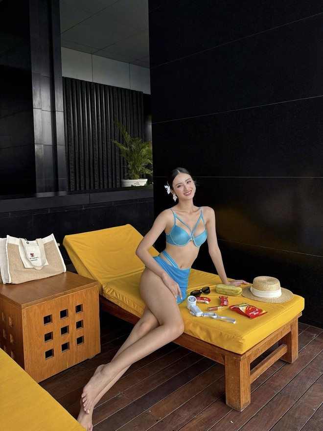 Ý Nhi diện áo tắm ở Hoa hậu Thế giới- Ảnh 4. Ý Nhi diện áo tắm ở Hoa hậu Thế giới- Ảnh 4.