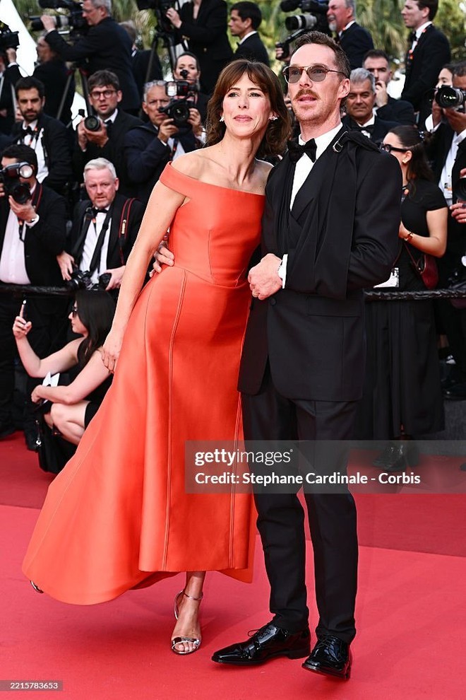 Náo loạn trên thảm đỏ Cannes- Ảnh 14.