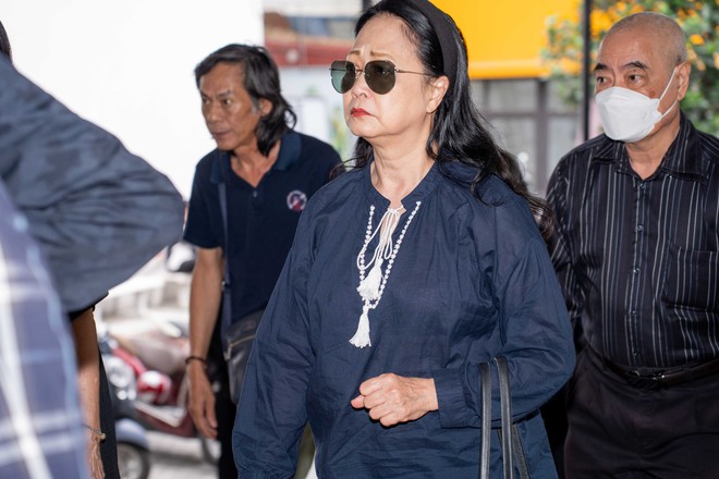 NSND Như Quỳnh, Bùi Bài Bình tiễn biệt NSƯT Mai Châu- Ảnh 3.