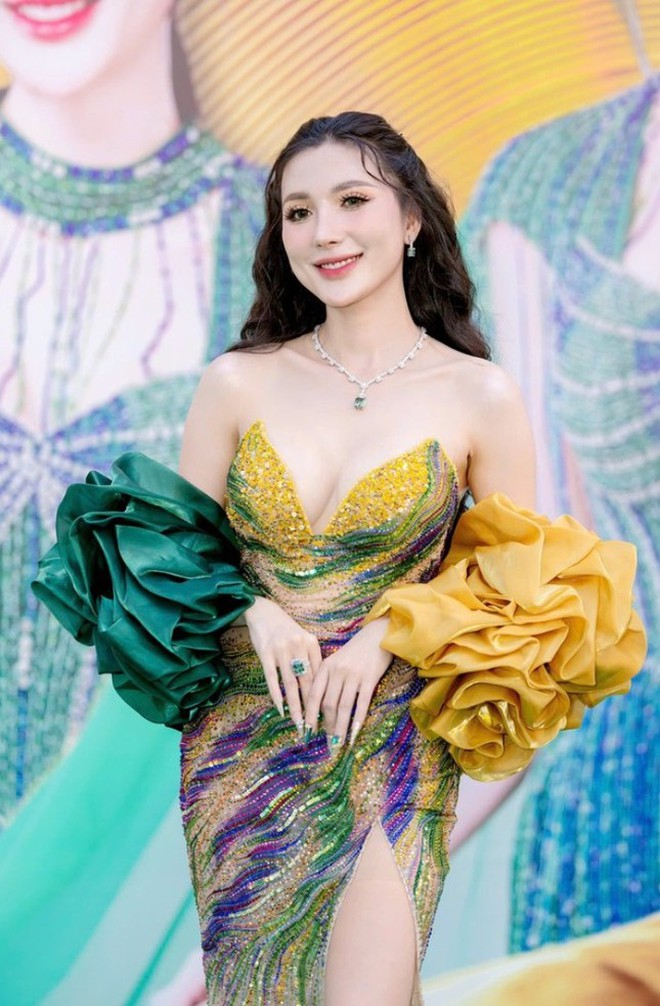 Ngân Collagen là ai?- Ảnh 2.
