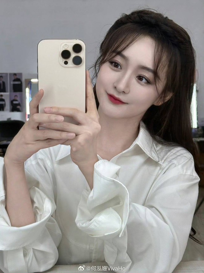 Mỹ nhân phim Khom Lưng U40 trẻ đẹp át cả Tống Tổ Nhi, khuôn mặt "cỡ bàn tay" là lợi thế- Ảnh 8.