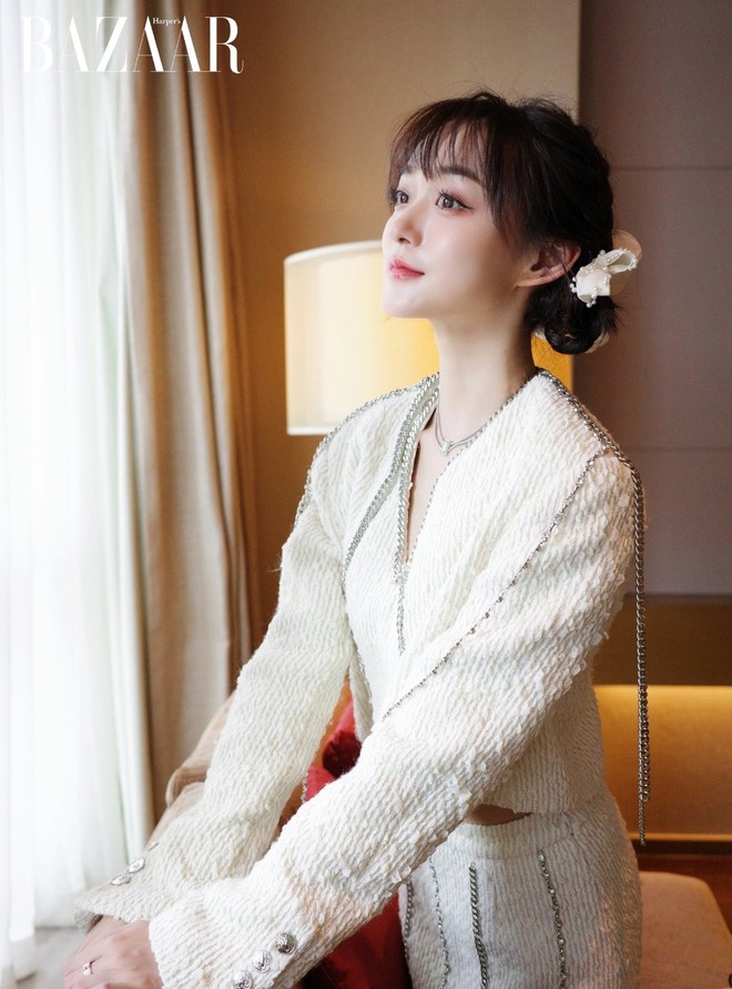 Mỹ nhân phim Khom Lưng U40 trẻ đẹp át cả Tống Tổ Nhi, khuôn mặt "cỡ bàn tay" là lợi thế- Ảnh 18.