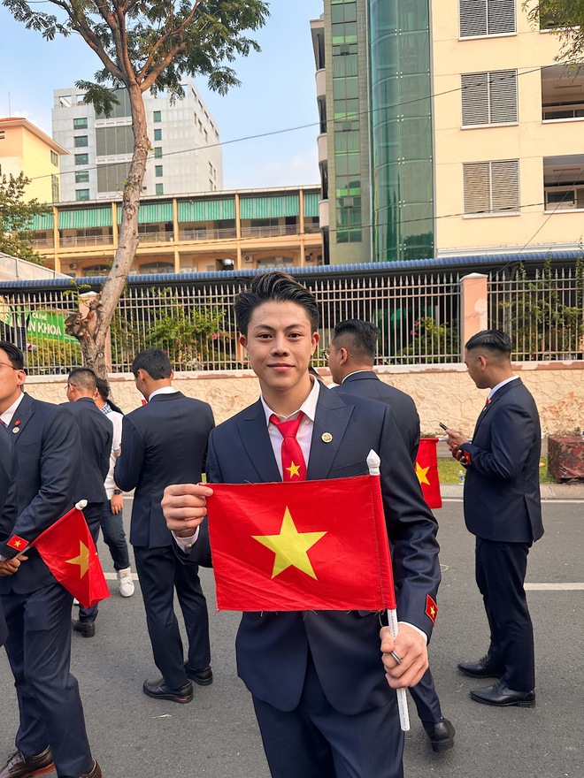 Profile chàng trai SN 1997 trong khối Doanh nhân: Thế hệ F2 kế thừa, du học trường top đầu thế giới- Ảnh 1.