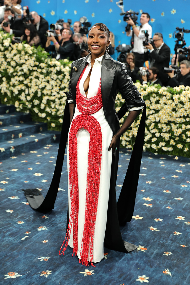 Top 10 sao mặc đẹp tại Met Gala 2025: Bộ 3 BLACKPINK mất hút khỏi danh sách của chủ nhà- Ảnh 18.