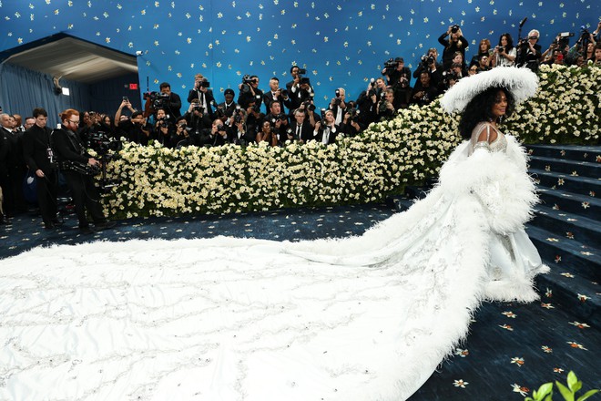 Top 10 sao mặc đẹp tại Met Gala 2025: Bộ 3 BLACKPINK mất hút khỏi danh sách của chủ nhà- Ảnh 5.