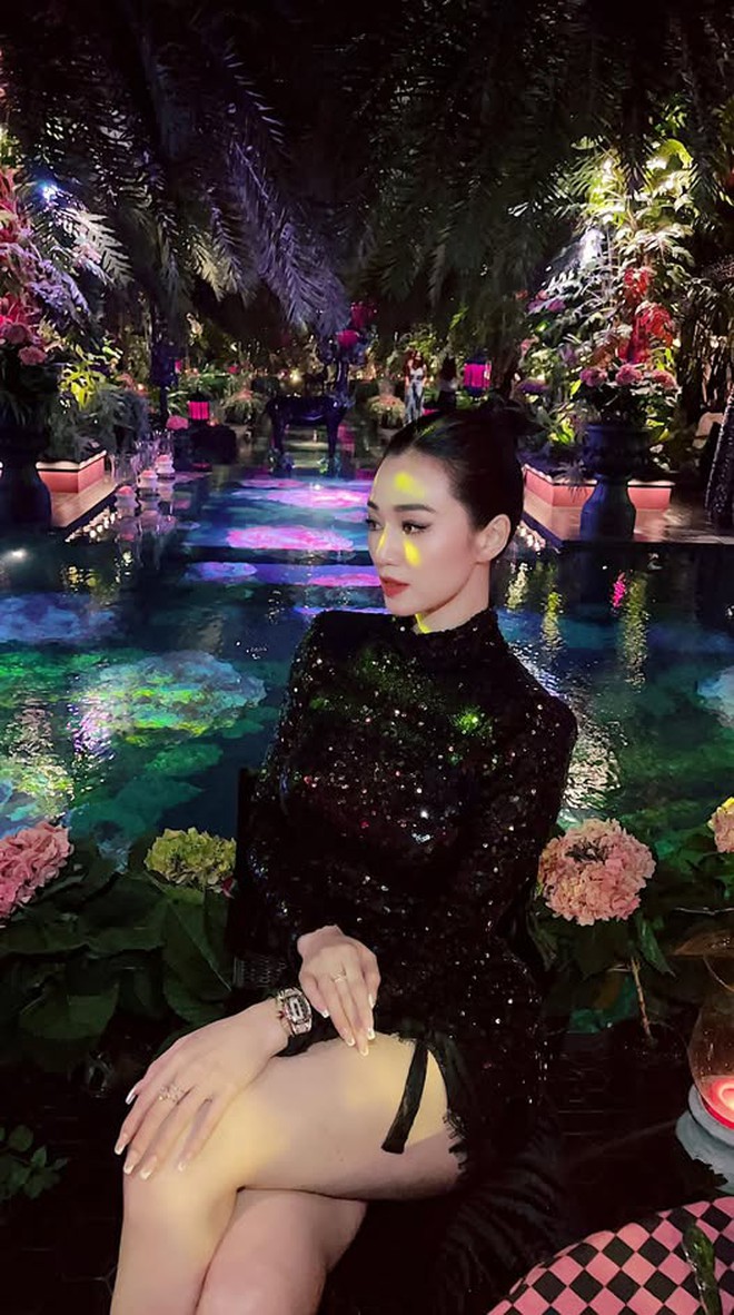 Mỹ nhân Vbiz sở hữu toà nhà 7 tầng đắc địa ở TPHCM: Tuyên bố không kết hôn và sinh con, vướng tin có đại gia chống lưng- Ảnh 11. Mỹ nhân Vbiz sở hữu toà nhà 7 tầng đắc địa ở TPHCM: Tuyên bố không kết hôn và sinh con, vướng tin có đại gia chống lưng- Ảnh 11.