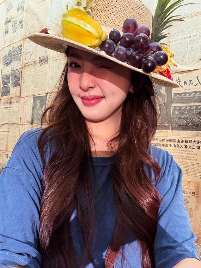 "Nữ thần thanh xuân" Chương Nhược Nam đi biển: Style đẹp đến mức phải dụi mắt 1000 lần- Ảnh 20.