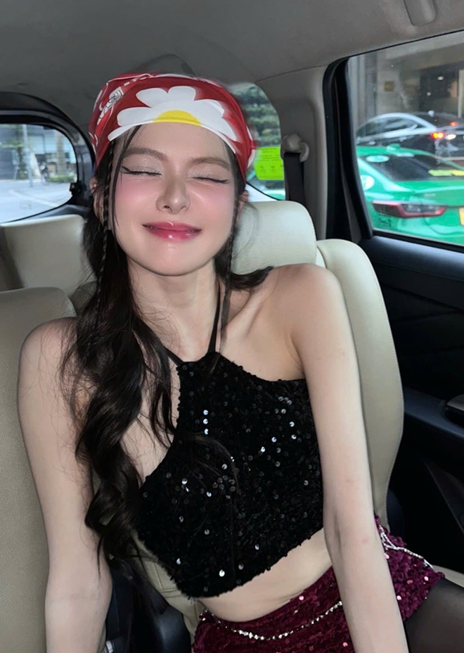 Khui "sít rịt" nhan sắc loạt TikToker, mỹ nhân nổi tiếng trong đại hội lên đồ đi quẩy- Ảnh 11.