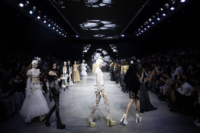 DEPA Fashion Show: Người Việt làm show thời trang thế này chứ!- Ảnh 9.