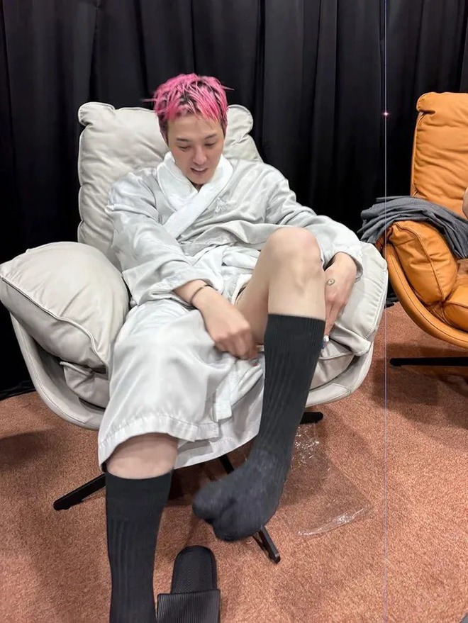 Phương Ly đính chính về bức ảnh chụp chung với G-Dragon- Ảnh 5.