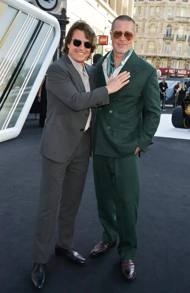 Brad Pitt và Tom Cruise tái hợp sau 24 năm- Ảnh 2. Brad Pitt và Tom Cruise tái hợp sau 24 năm- Ảnh 2.