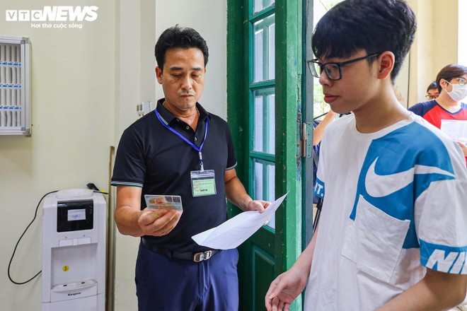 Hơn 1,16 triệu thí sinh bước vào kỳ thi tốt nghiệp THPT lịch sử- Ảnh 7.