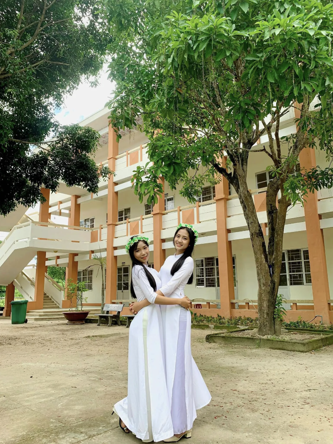 Ảnh đời thường của tân Hoa hậu Hà Trúc Linh