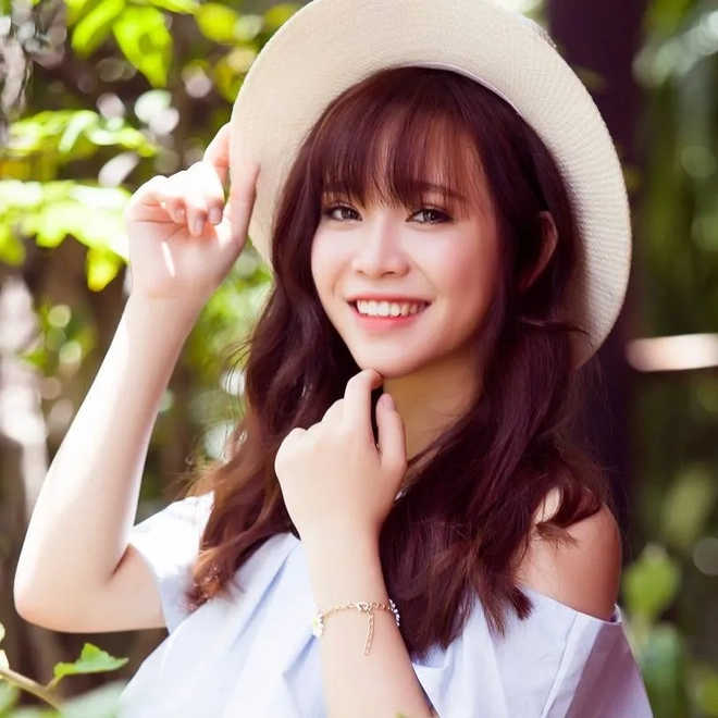 Từ bản sao Mỹ Tâm đến lời tố dậy sóng- Ảnh 2. Từ bản sao Mỹ Tâm đến lời tố dậy sóng- Ảnh 2.