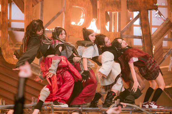 Em Xinh Say Hi tập 2 hay là màn “battle ngầm” của Châu Bùi và Quỳnh Anh Shyn: Netizen đã chọn ra team chiến thắng- Ảnh 13.