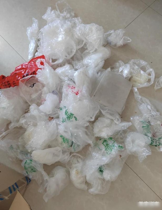 6 thứ "rác nhà": Người giàu dứt khoát buông bỏ, người nghèo vẫn kẹt trong "chấp niệm"- Ảnh 5.