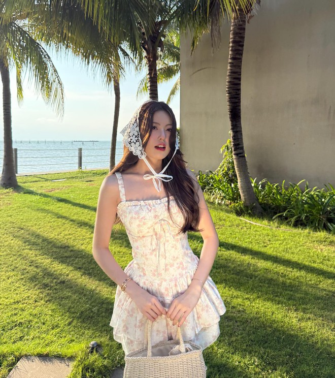 Bạn gái HIEUTHUHAI đổi style, dân tình đua nhau nhắc lại drama cũ- Ảnh 8. Bạn gái HIEUTHUHAI đổi style, dân tình đua nhau nhắc lại drama cũ- Ảnh 8.