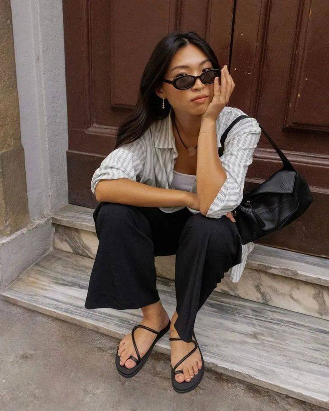 Hè này không sắm 1 trong 4 đôi dép này là tụt trend thật rồi!- Ảnh 4.