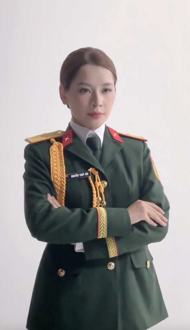 Nhan sắc Chi Pu "là thần", 24 giờ đổi tạo hình dồn dập khiến MXH chao đảo- Ảnh 3.