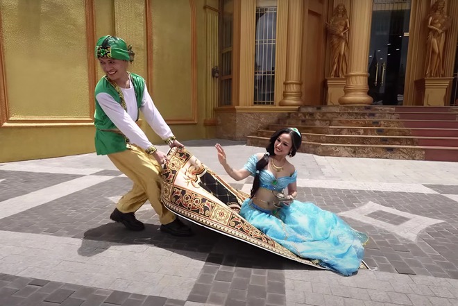 Xuất hiện bạch nguyệt quang lặng lẽ toả s&aacute;ng giữa "lẩu thập cẩm" to&agrave;n T&acirc;y Du K&yacute;, l&acirc;n sư rồng tại Miss Grand Vietnam- Ảnh 4.