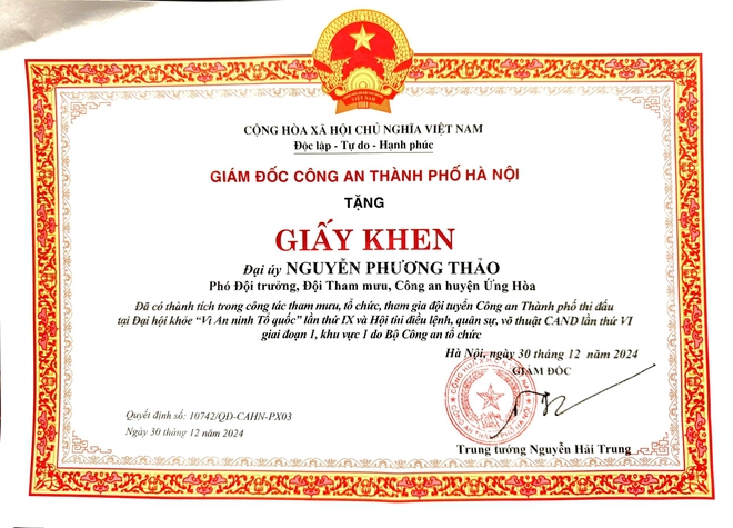 Đại uý Công an xinh đẹp, giỏi võ quật ngã "quái xế" ở Hồ Gươm: Tôi vẫn còn độc thân- Ảnh 8.