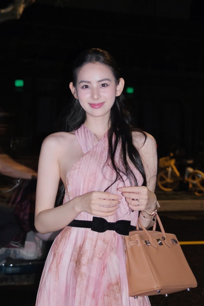 Cây đồ hiệu tiền tỷ khiến Hương Liên vướng bão thị phi, bị nghi dùng đồ fake: Chính chủ lên tiếng- Ảnh 5.