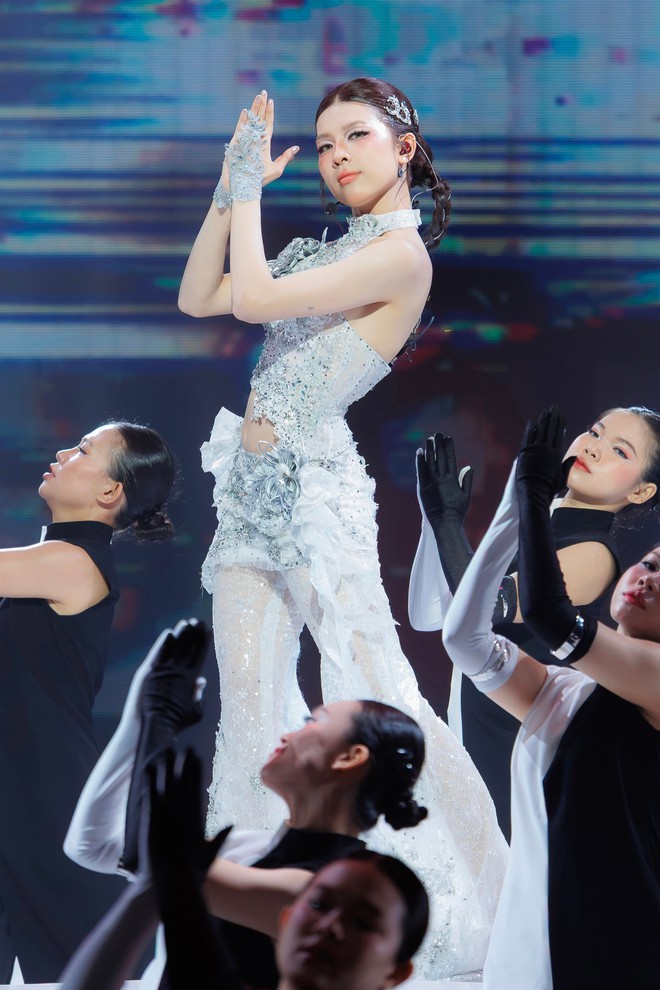 Phương Mỹ Chi, Bảo Anh chơi trội- Ảnh 8.