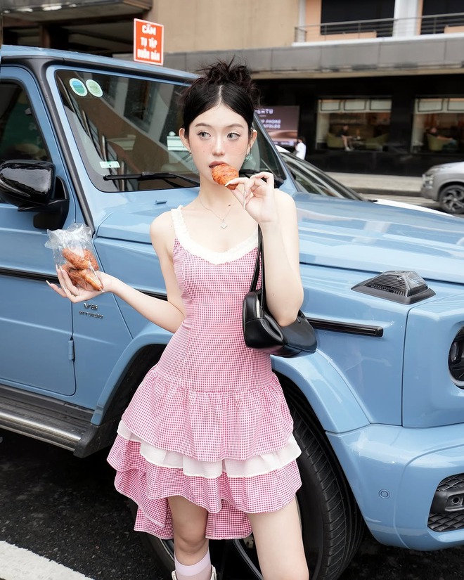 Local brand Việt sale "kịch sàn" lễ 2/9, váy áo xinh điên đảo thần hồn cũng chỉ từ 99k- Ảnh 40.